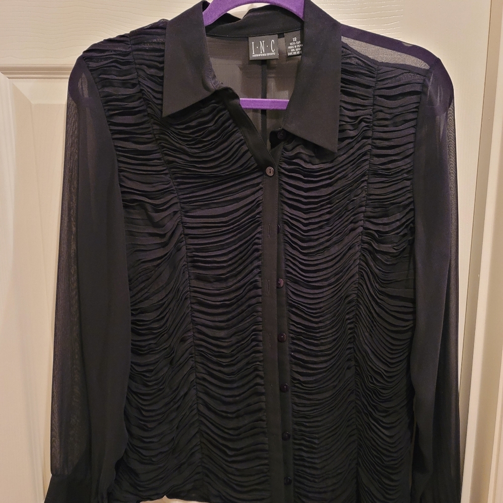 INC, 12, Black